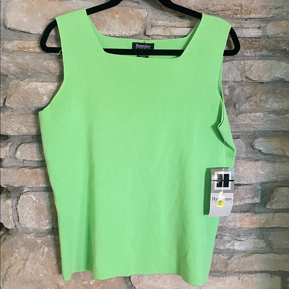 Hampshire Bright Green Sleeveless sweater top. XL